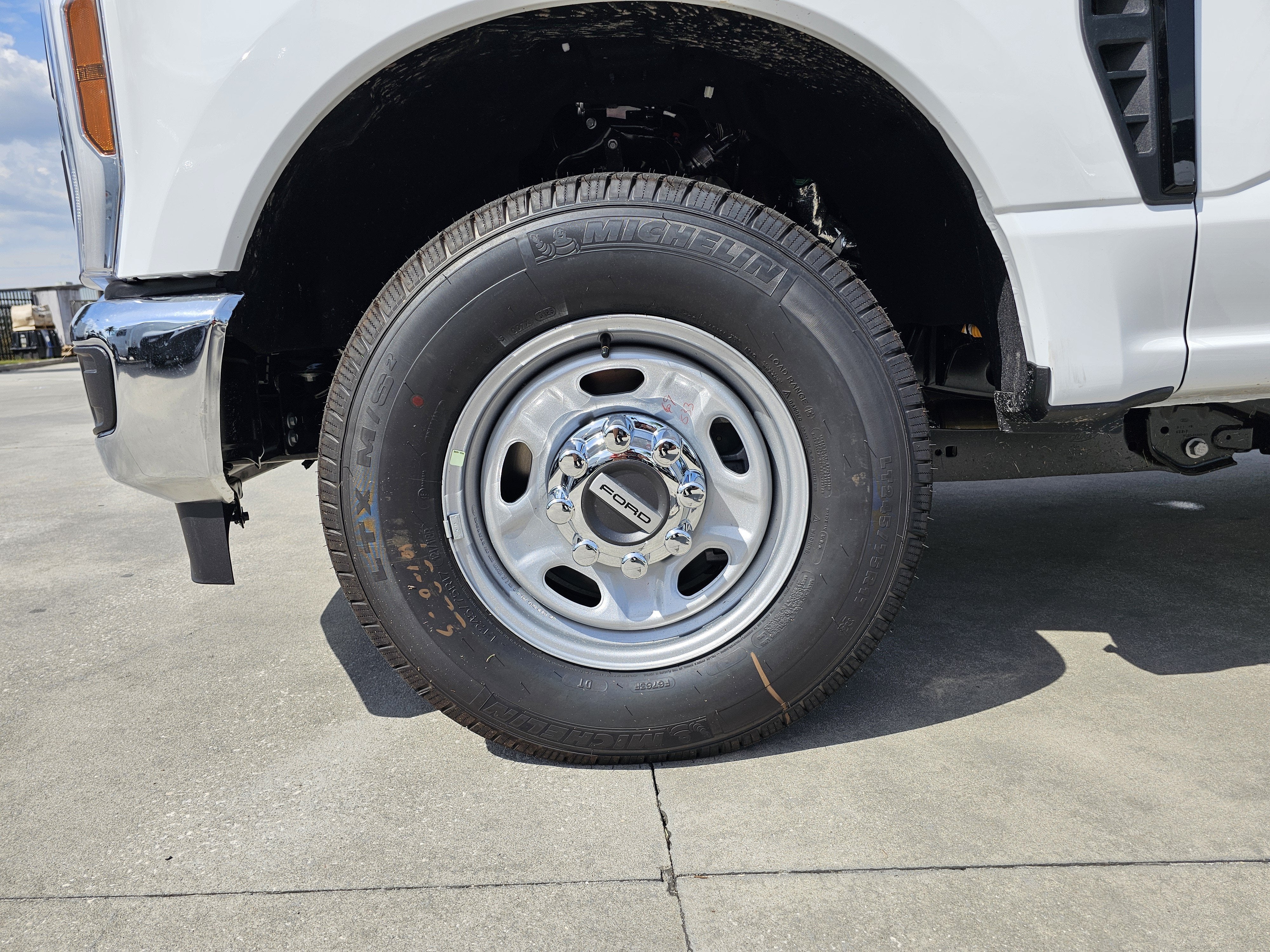 2027 Ford F-250 XL