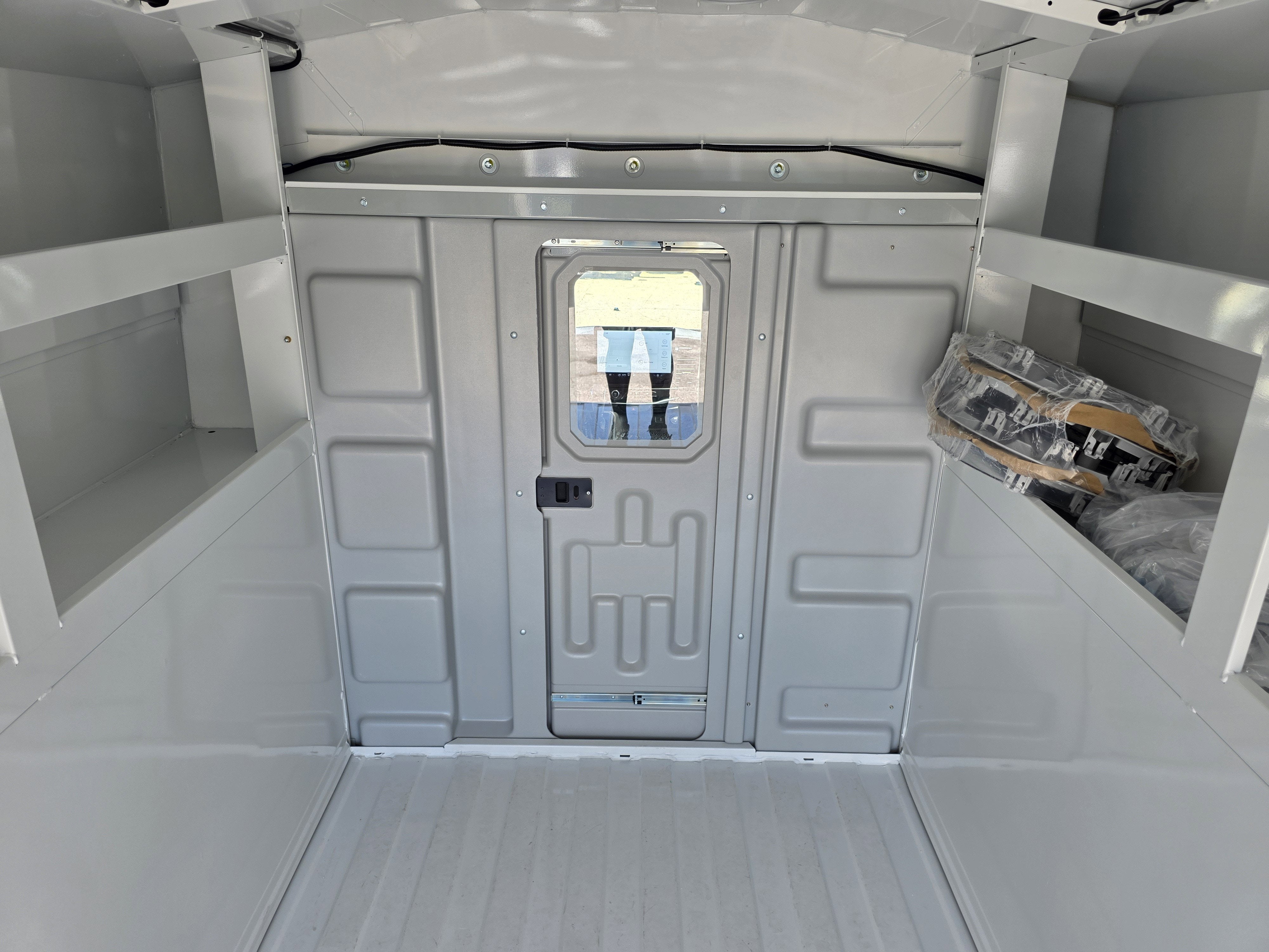 2025 Ford Transit-350 XL