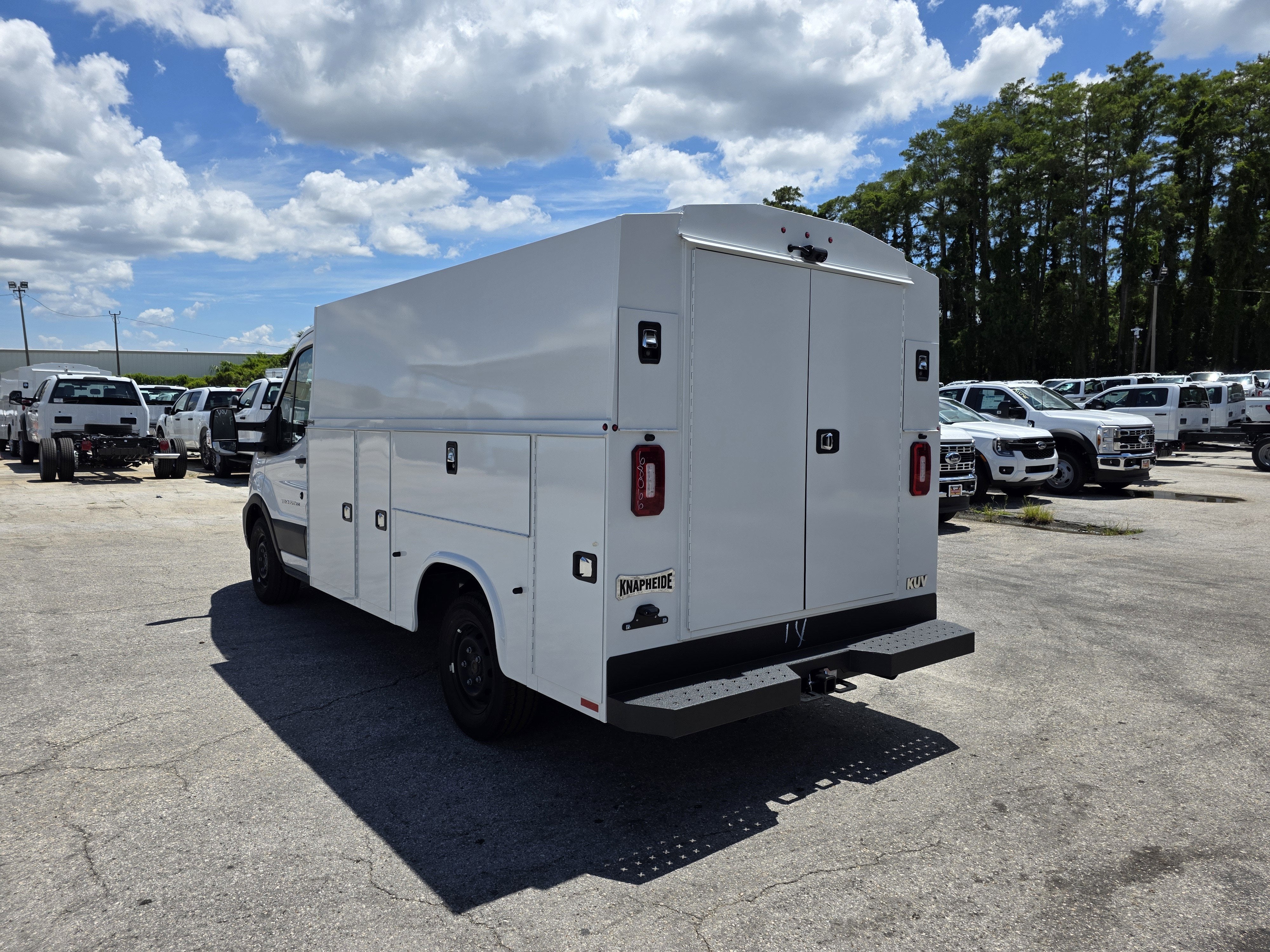 2025 Ford Transit-350 XL