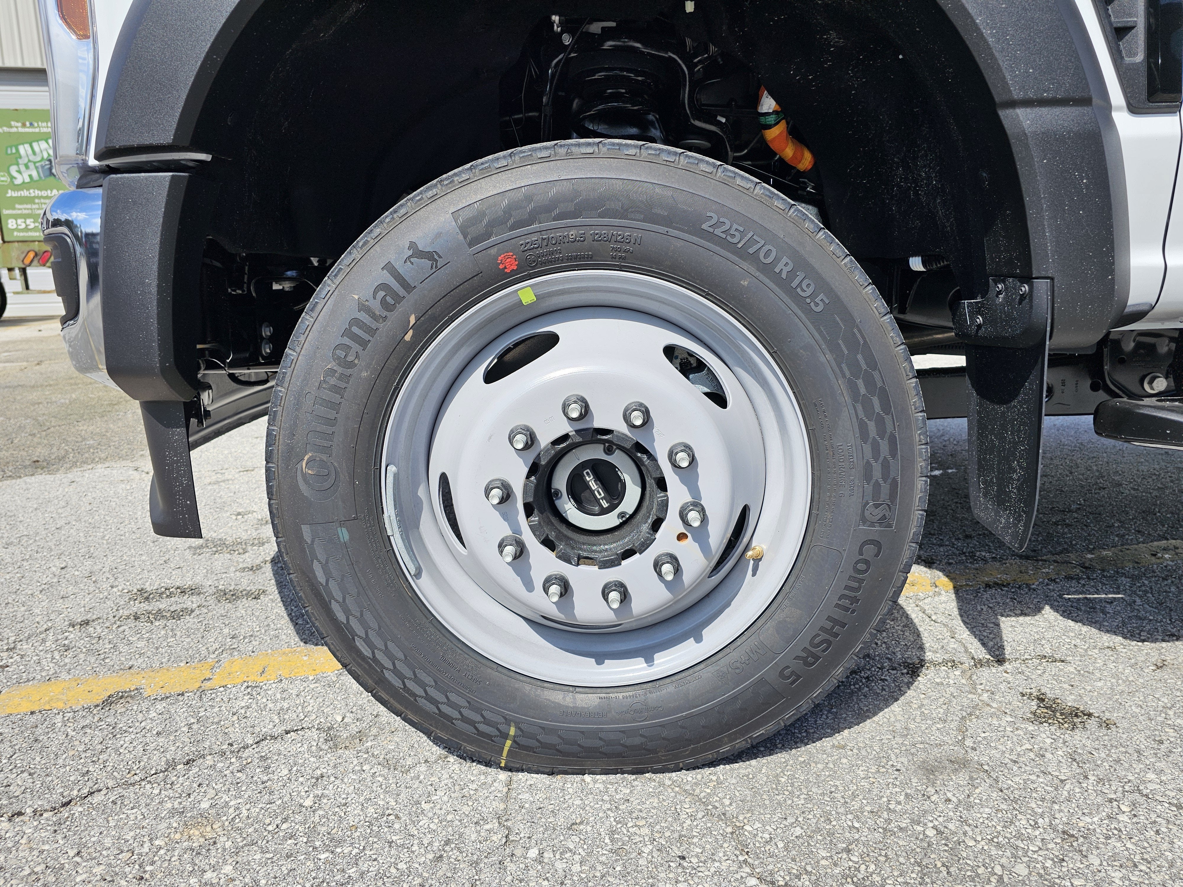 2027 Ford F-550 XL