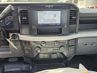 2027 Ford F-550 XL
