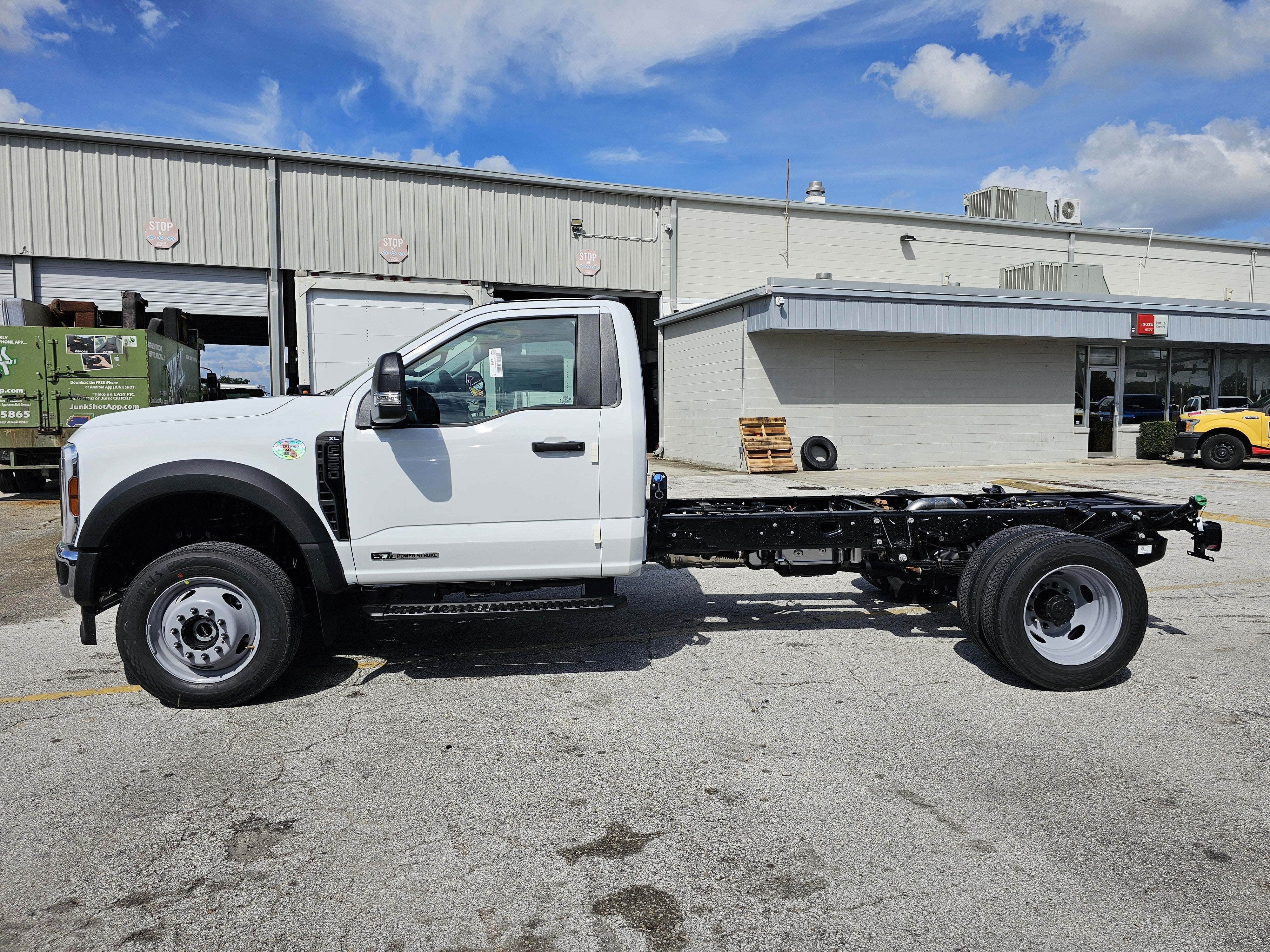 2027 Ford F-550 XL