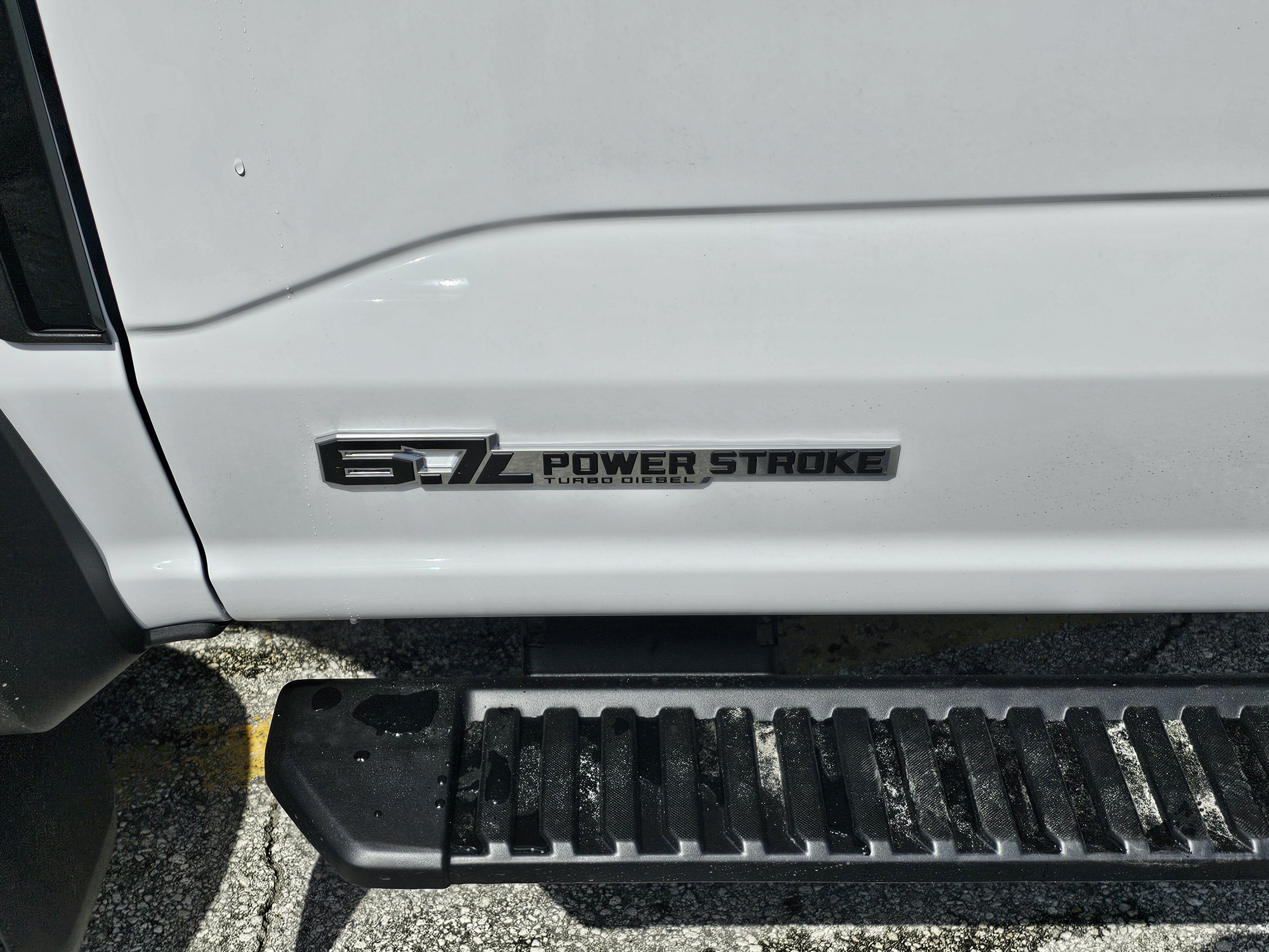 2027 Ford F-550 XL