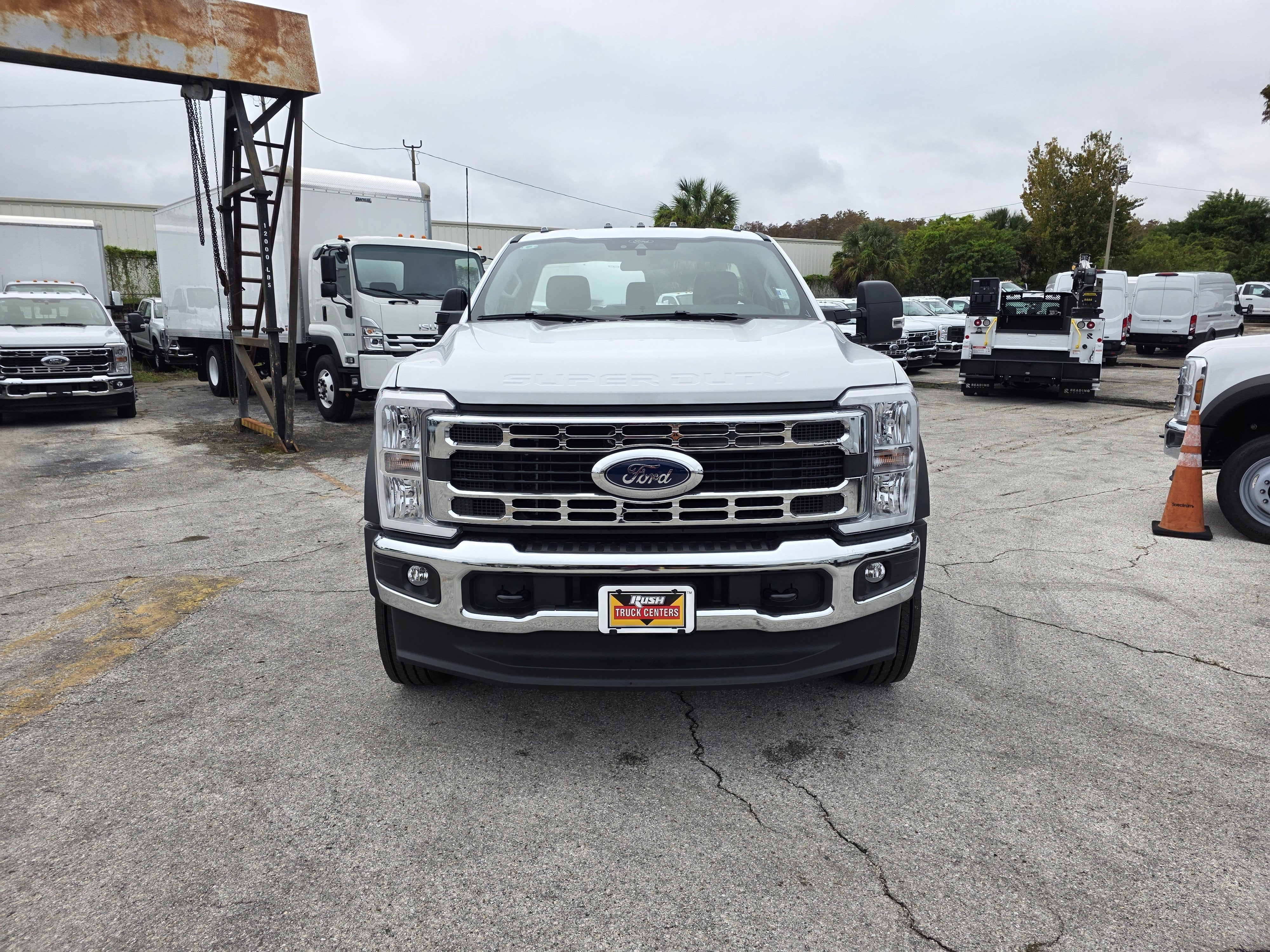 2025 Ford F-600 XL