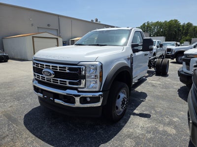 2025 Ford F-600 XL