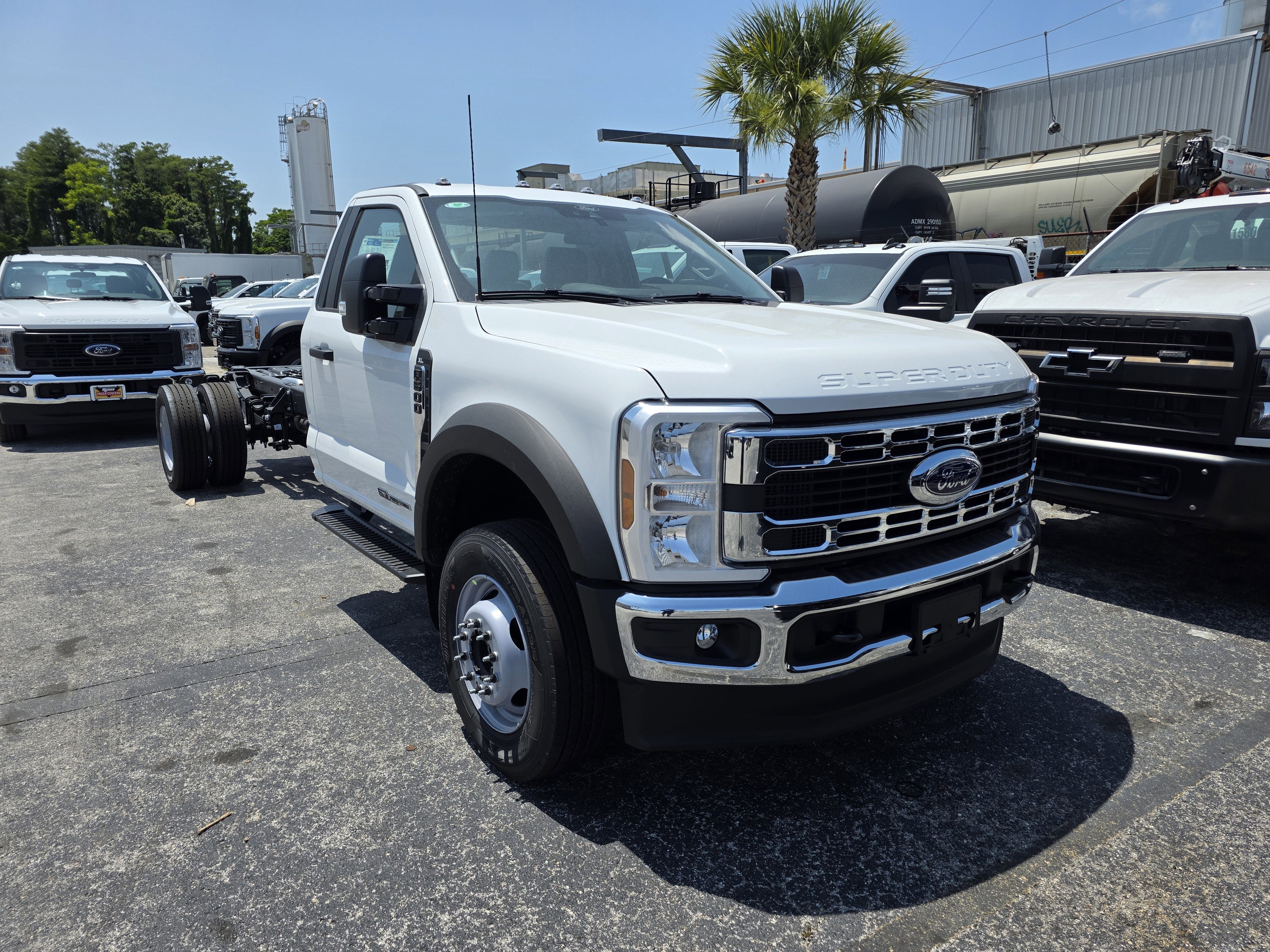 2025 Ford F-600 XL