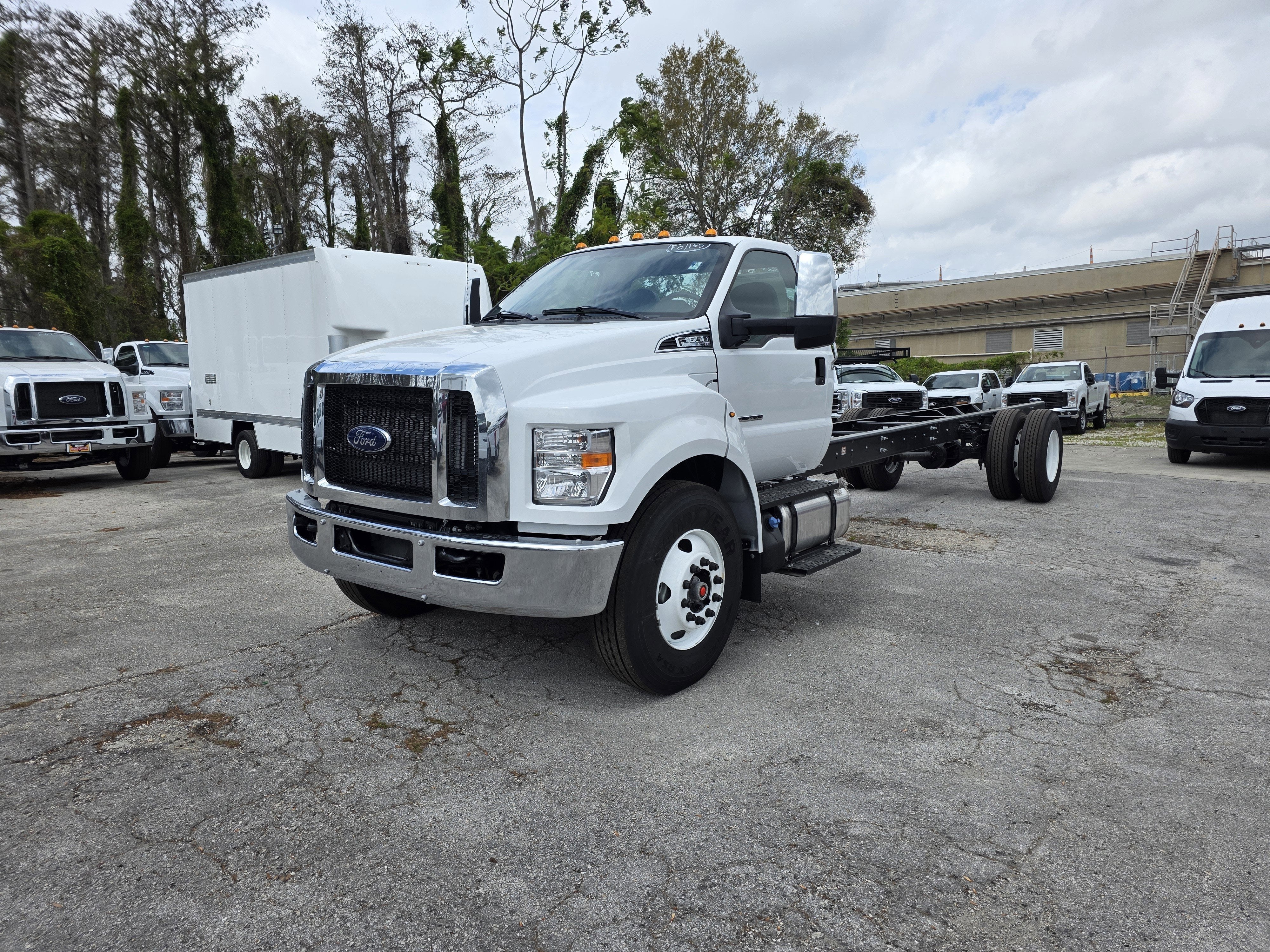 2026 Ford F-650 Standard