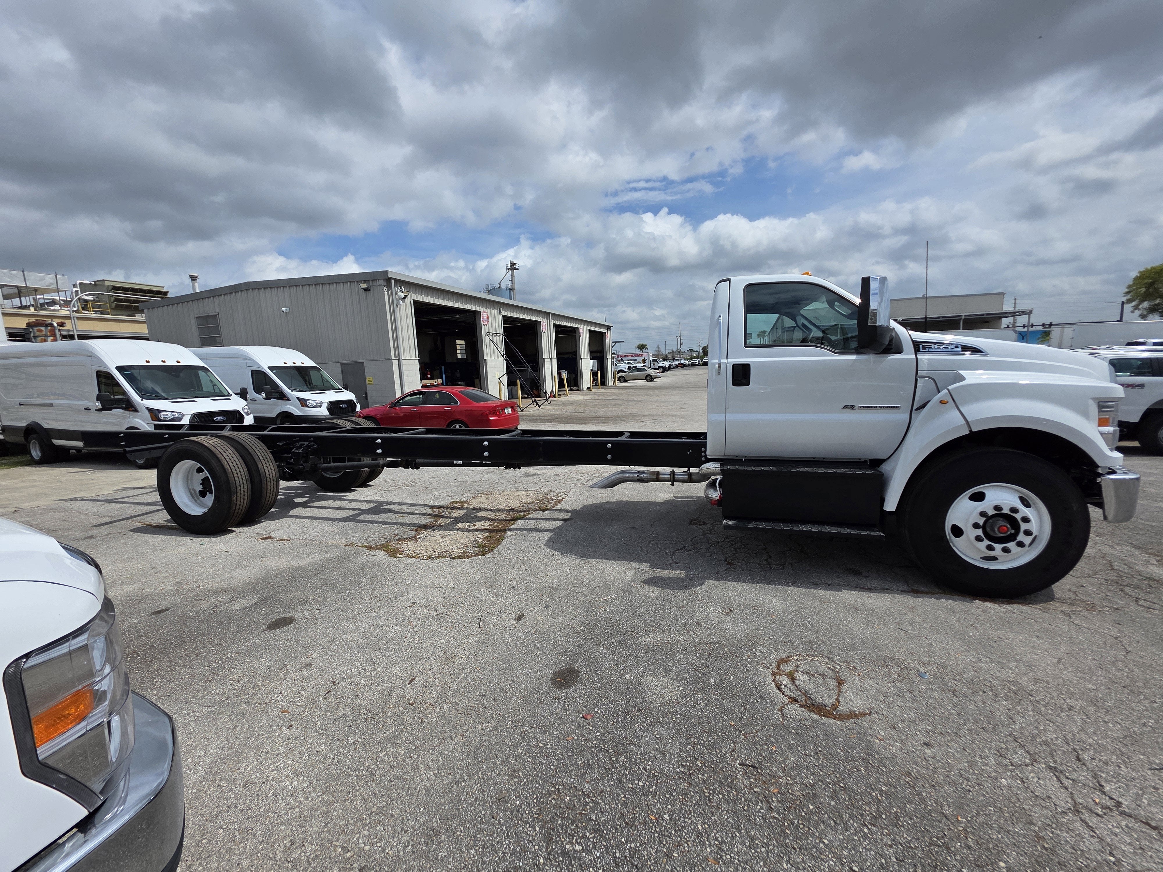 2026 Ford F-650 Standard