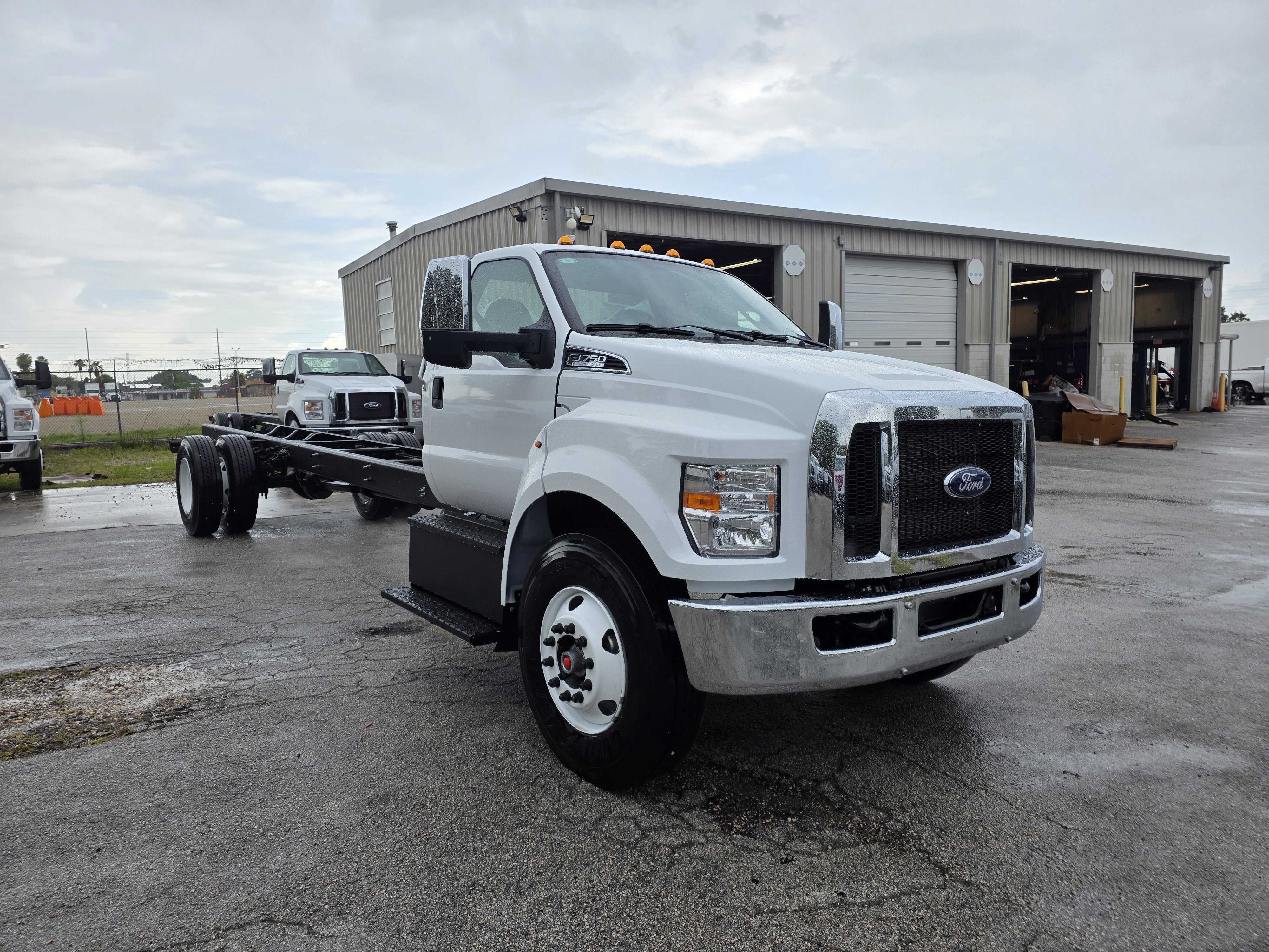 2027 Ford F-750 Preferred