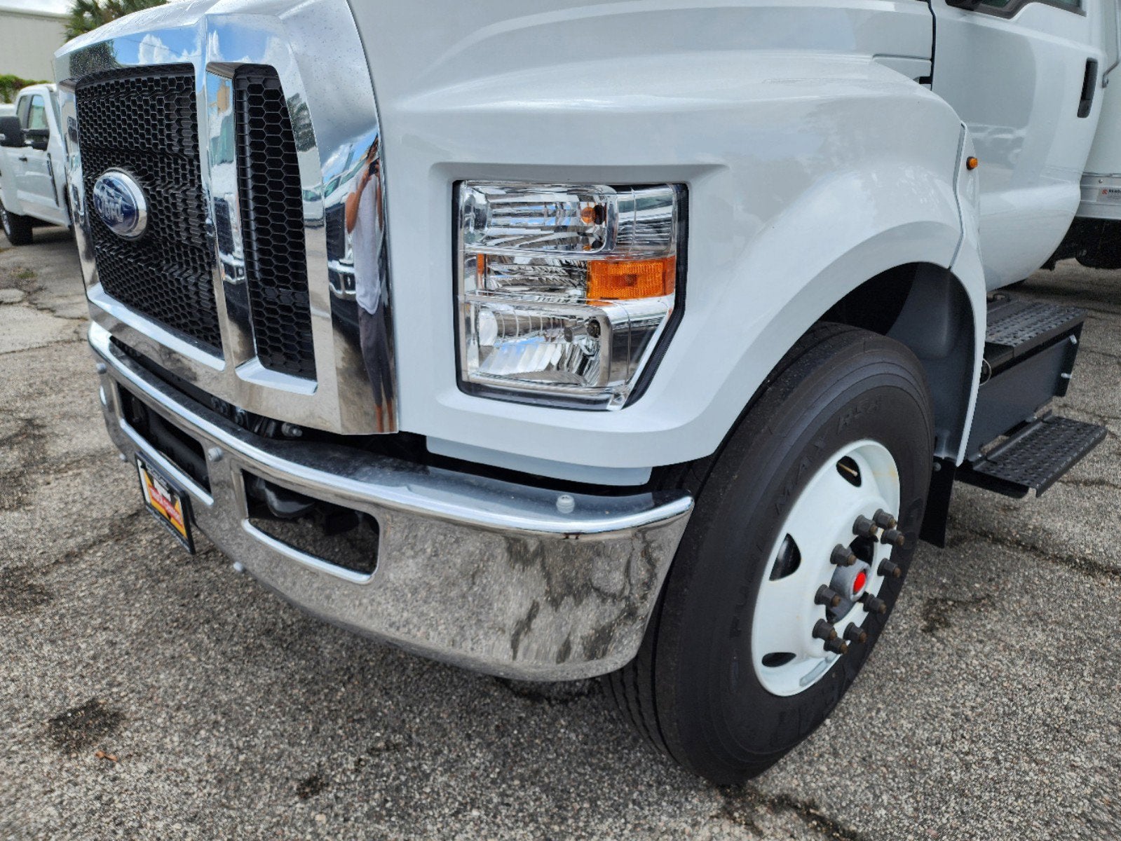 2025 Ford F-750 Standard