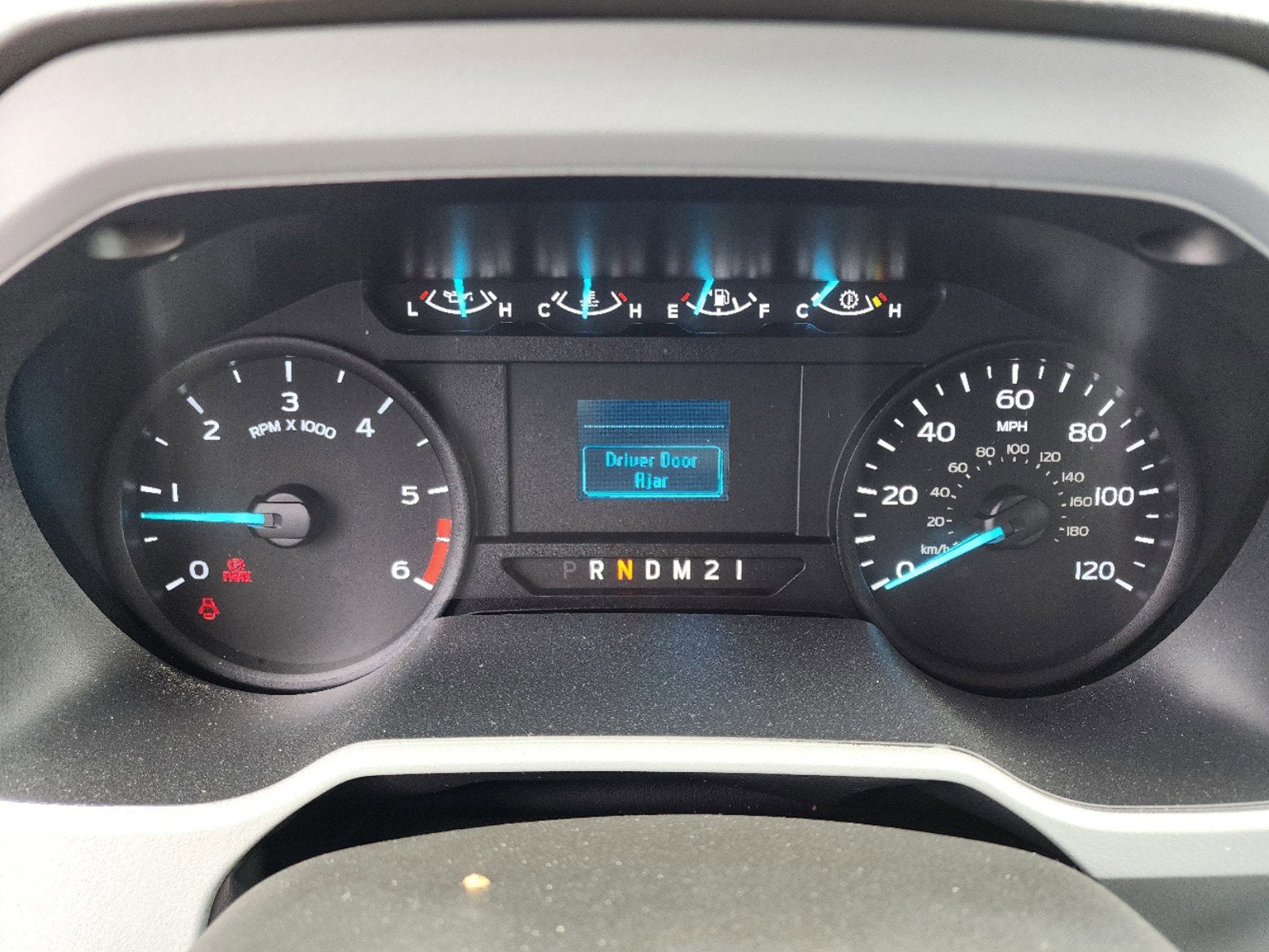 2025 Ford F-750 Standard