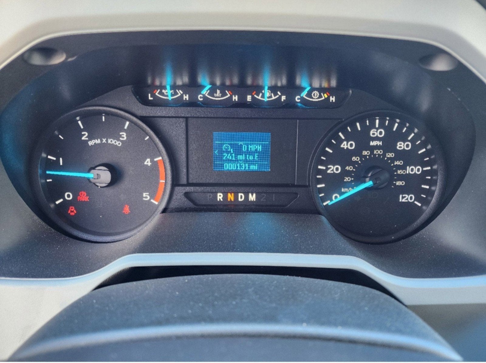 2025 Ford F-750 Standard