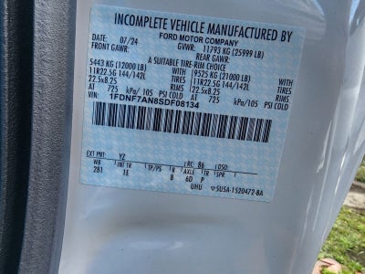 2025 Ford F-750 Standard