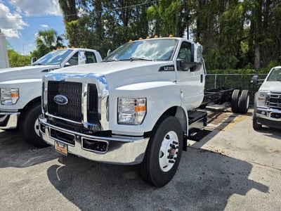 2026 Ford F-750 Standard