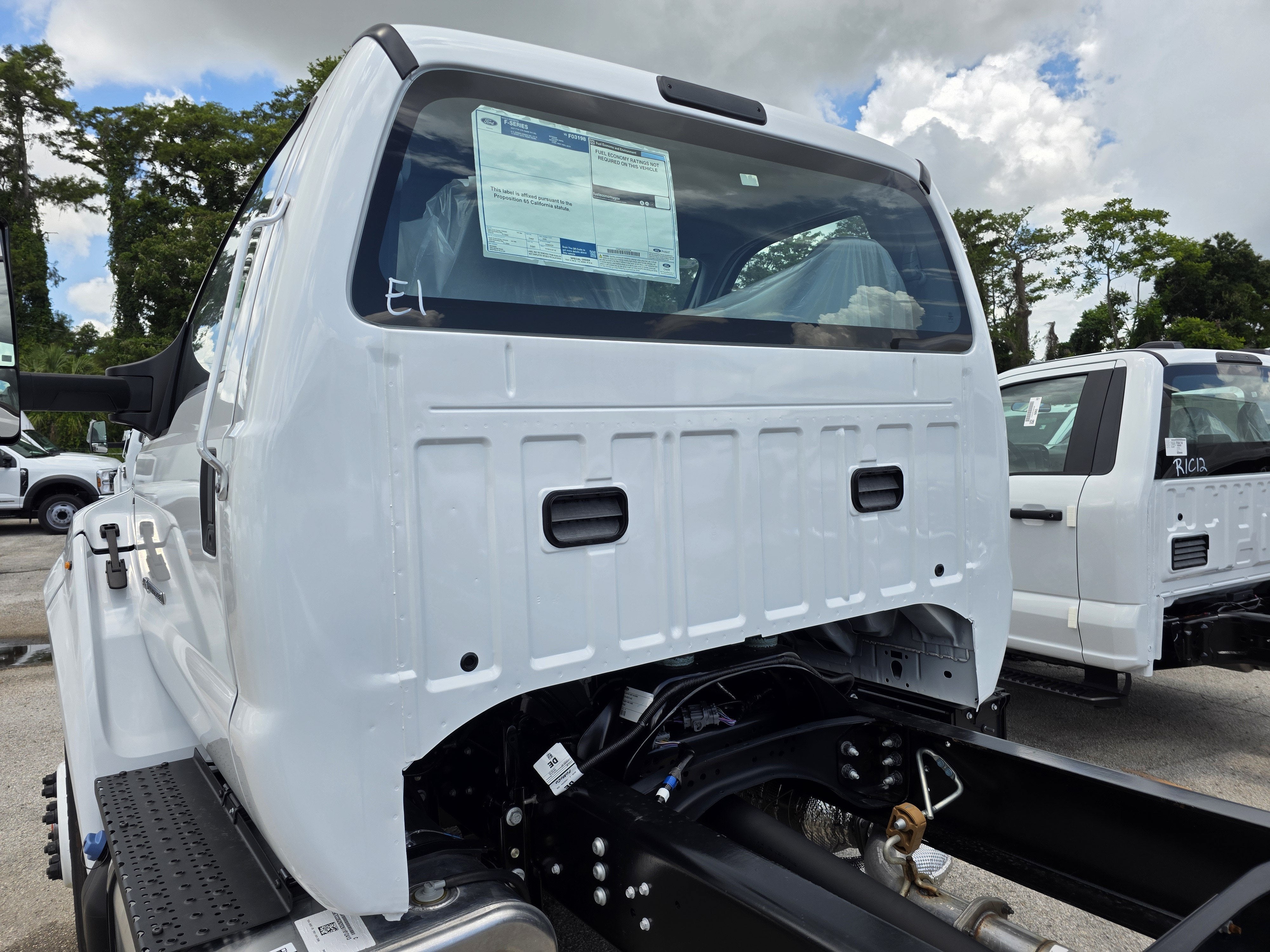 2027 Ford F-750 Preferred