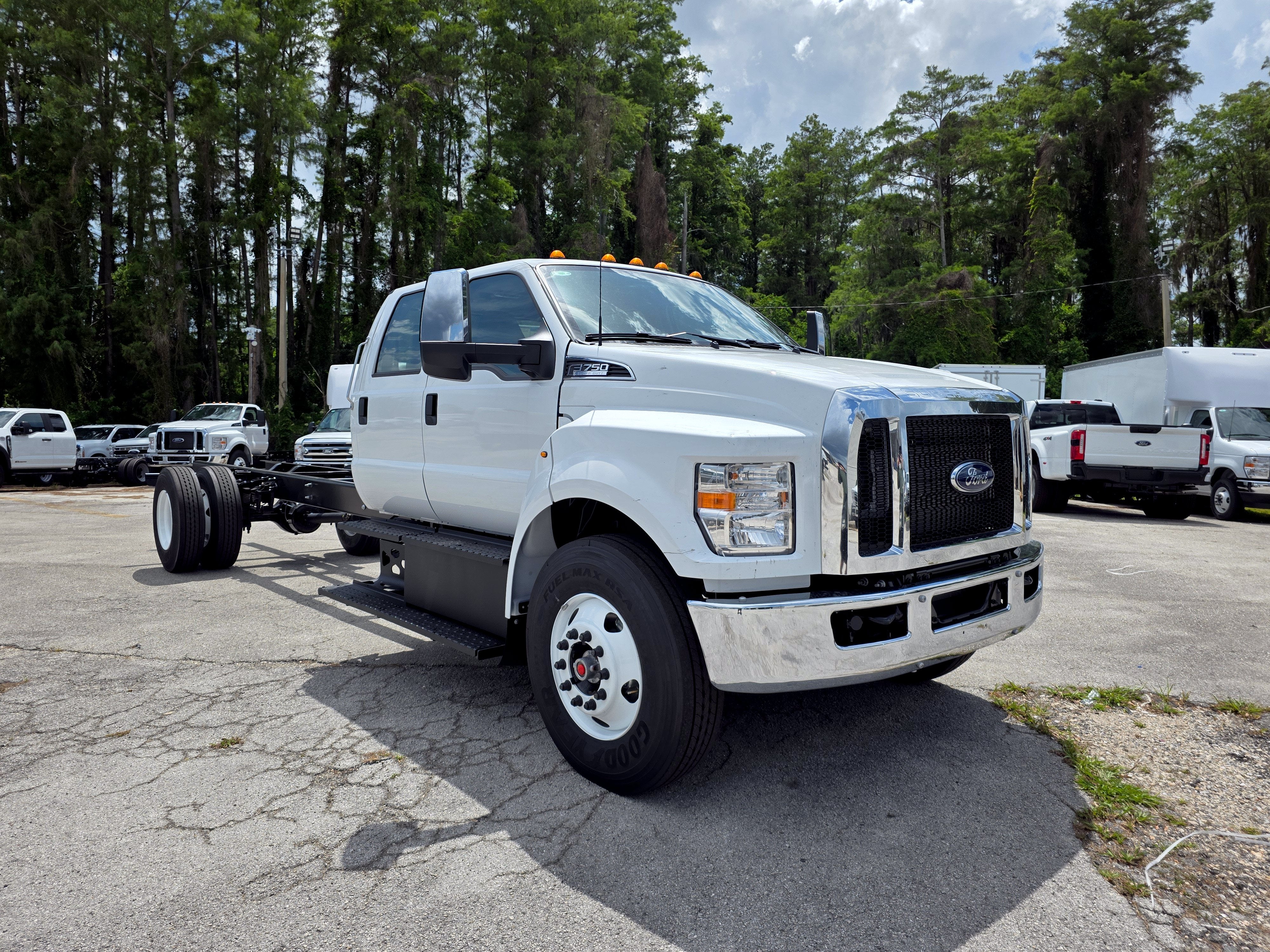 2027 Ford F-750 Preferred