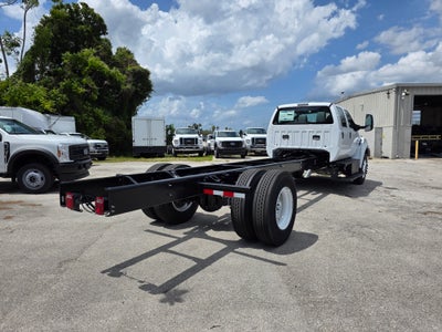 2027 Ford F-750 Preferred
