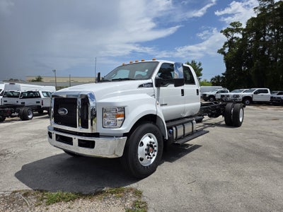2027 Ford F-750 Preferred