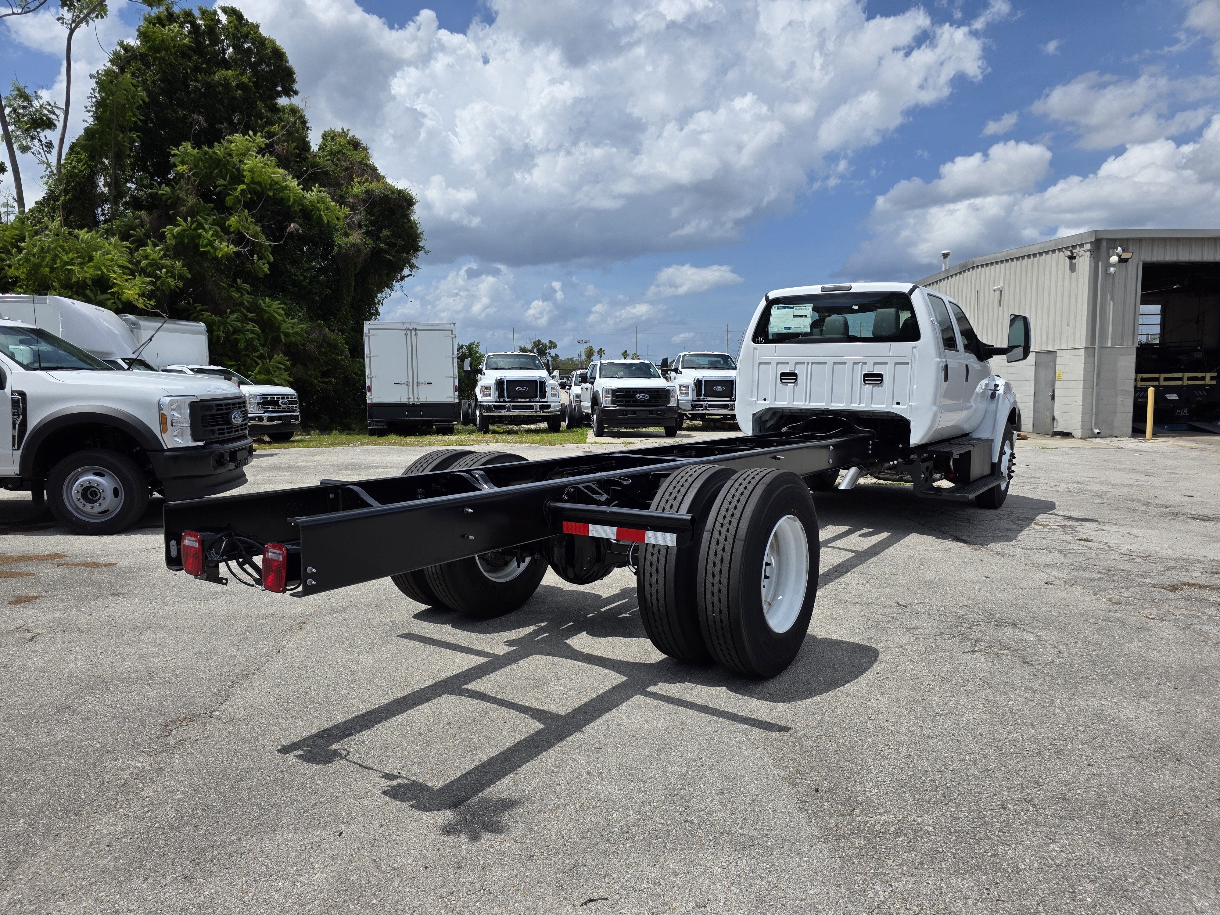 2027 Ford F-750 Preferred