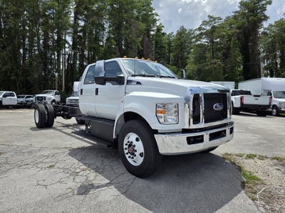 2027 Ford F-750 Preferred