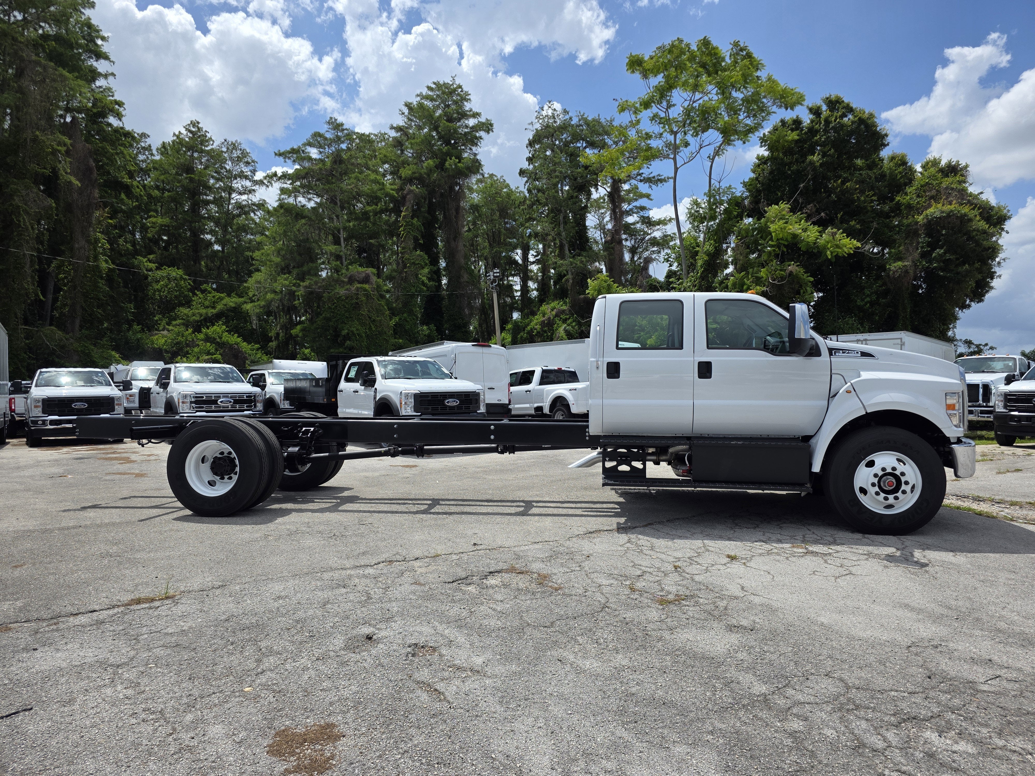 2027 Ford F-750 Preferred