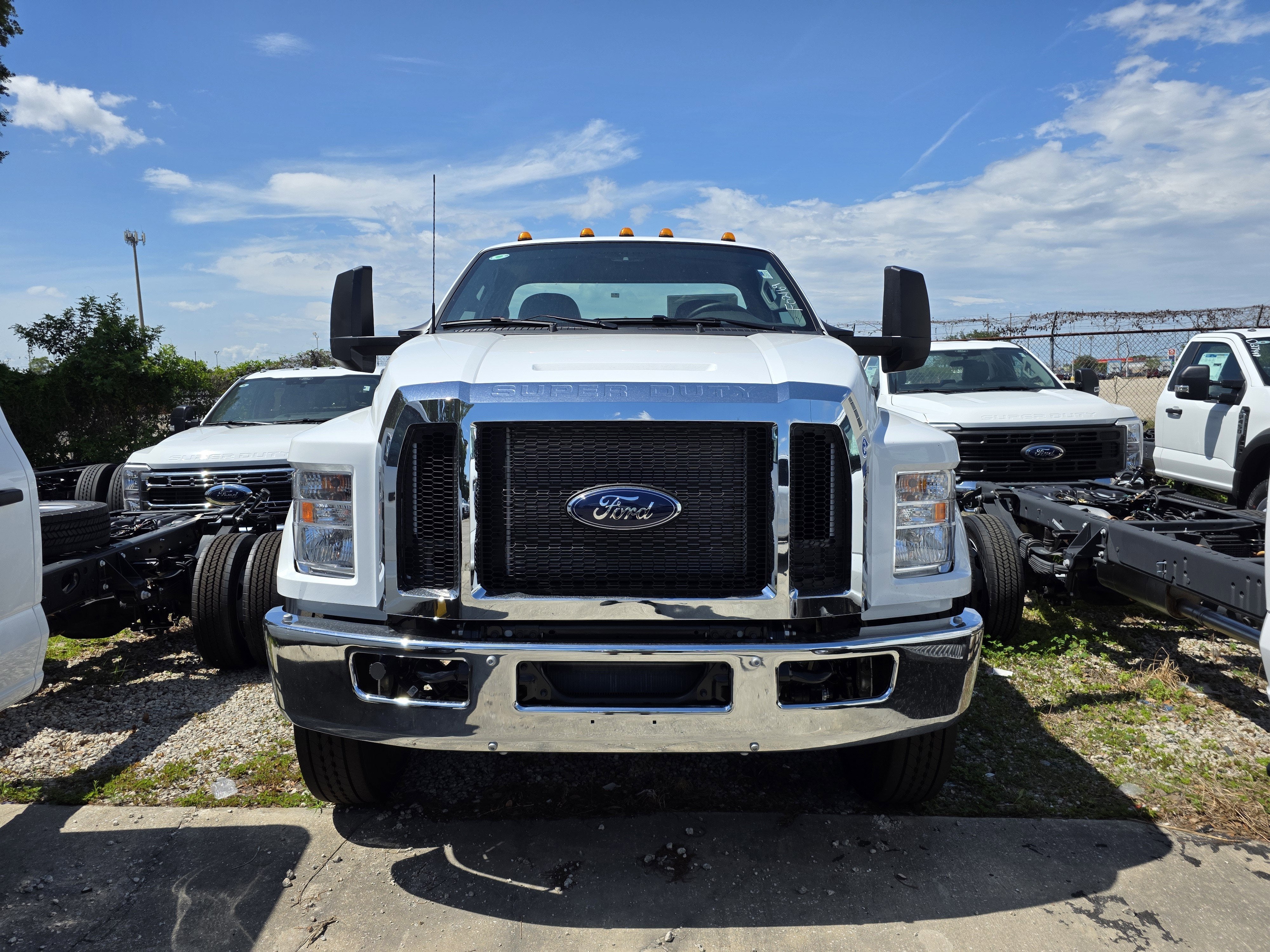 2027 Ford F-750 Preferred