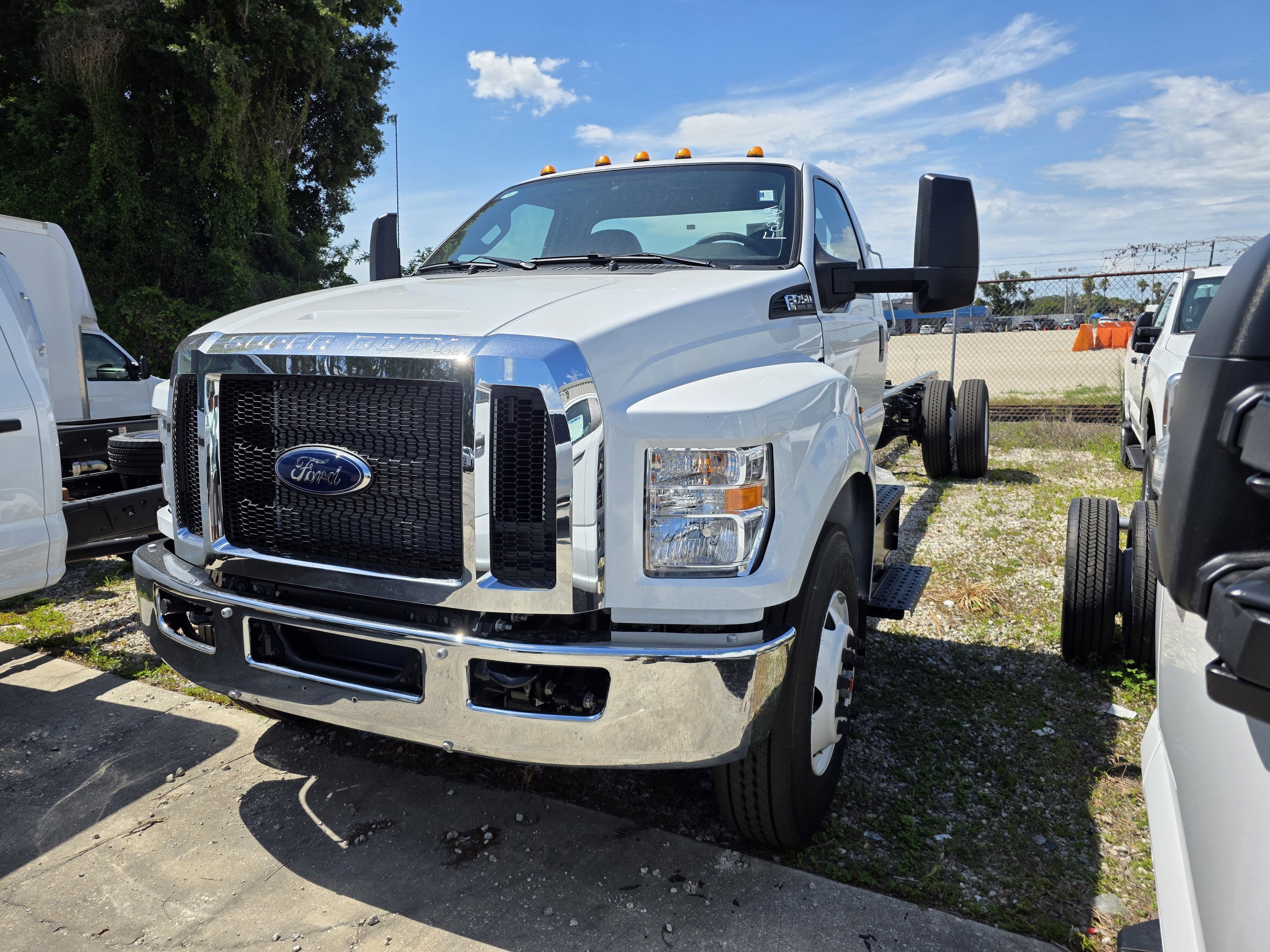 2027 Ford F-750 Preferred