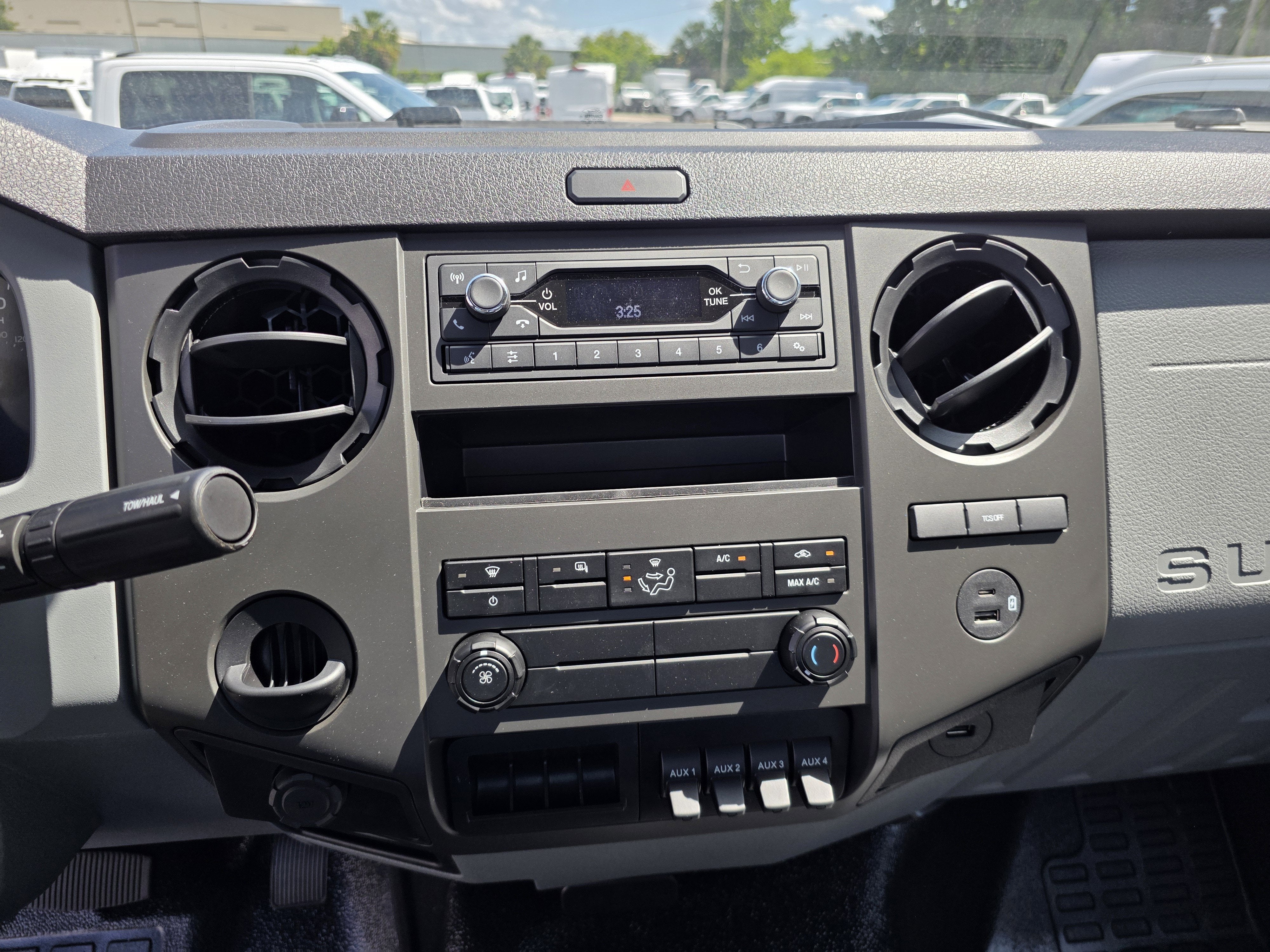 2027 Ford F-750 Preferred