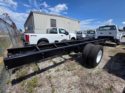 2027 Ford F-750 Preferred