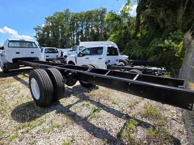 2027 Ford F-750 Preferred
