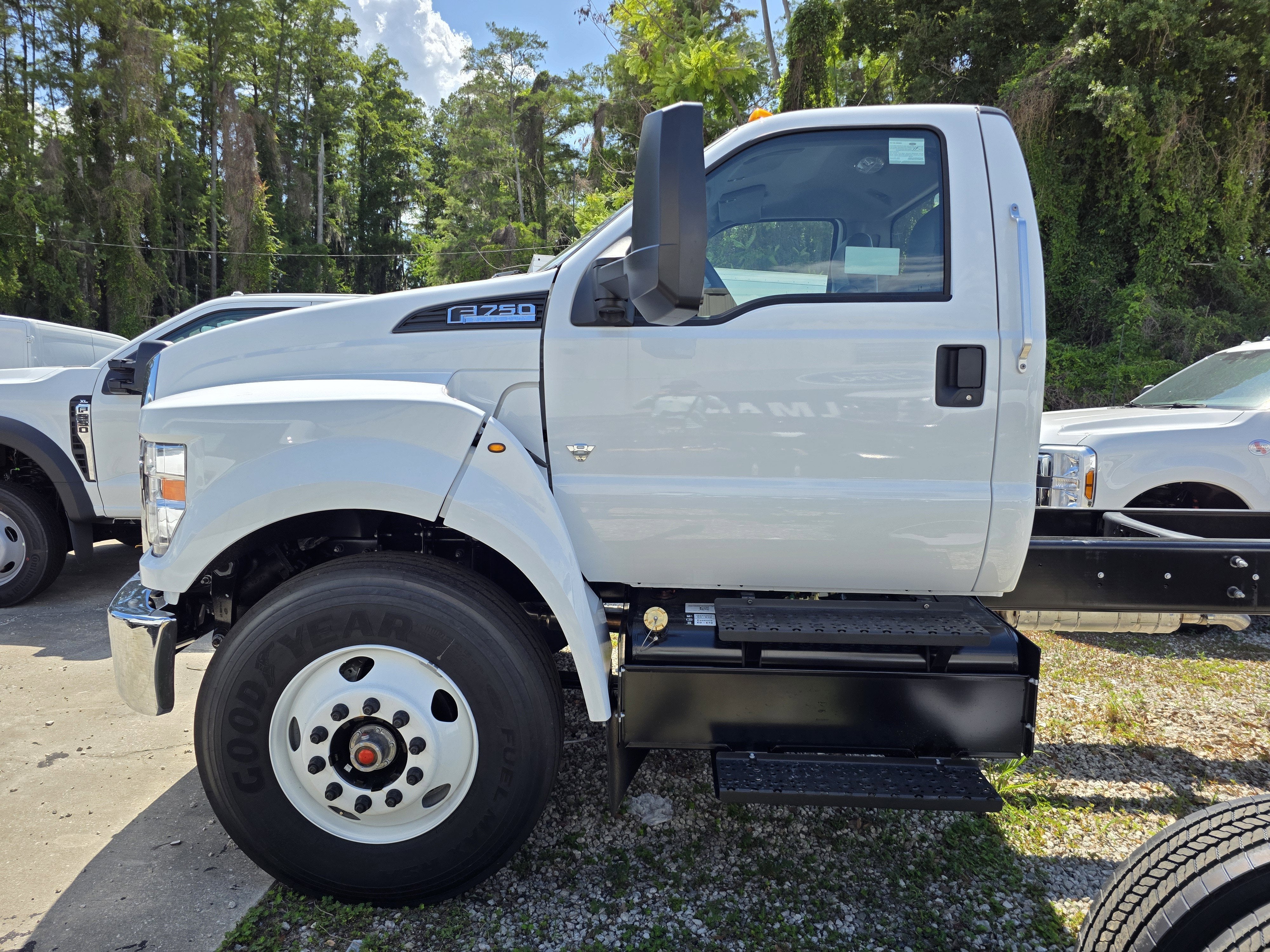 2027 Ford F-750 Preferred