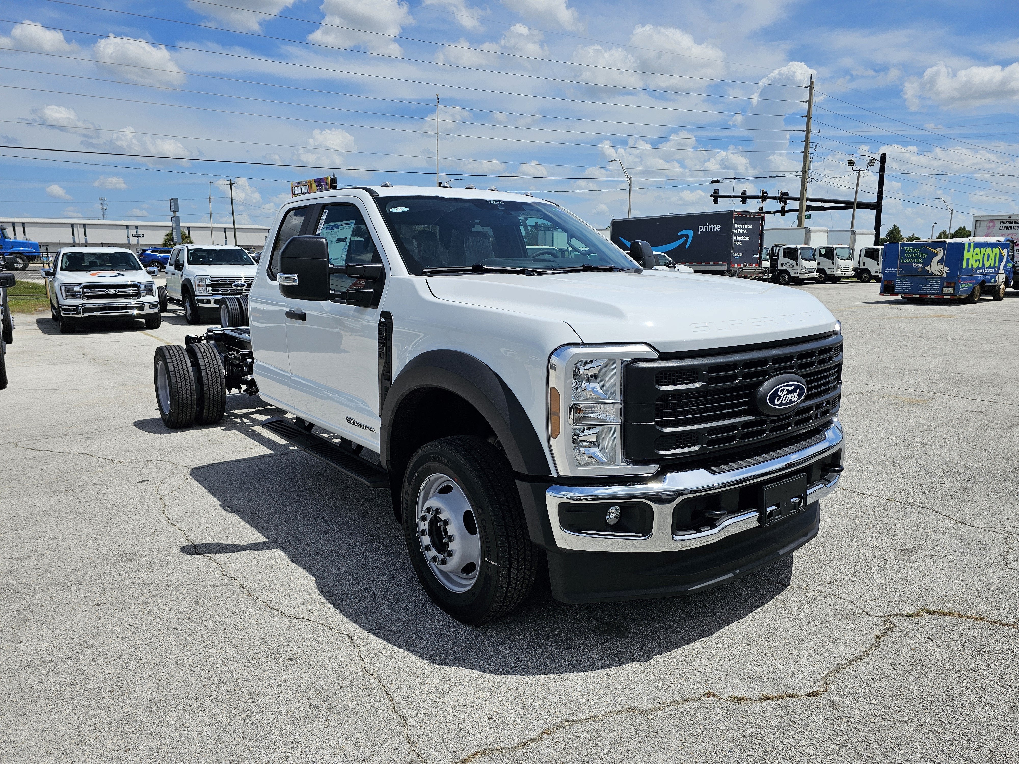 2027 Ford F-550 XL