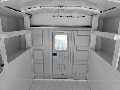 2025 Ford E-350 Standard