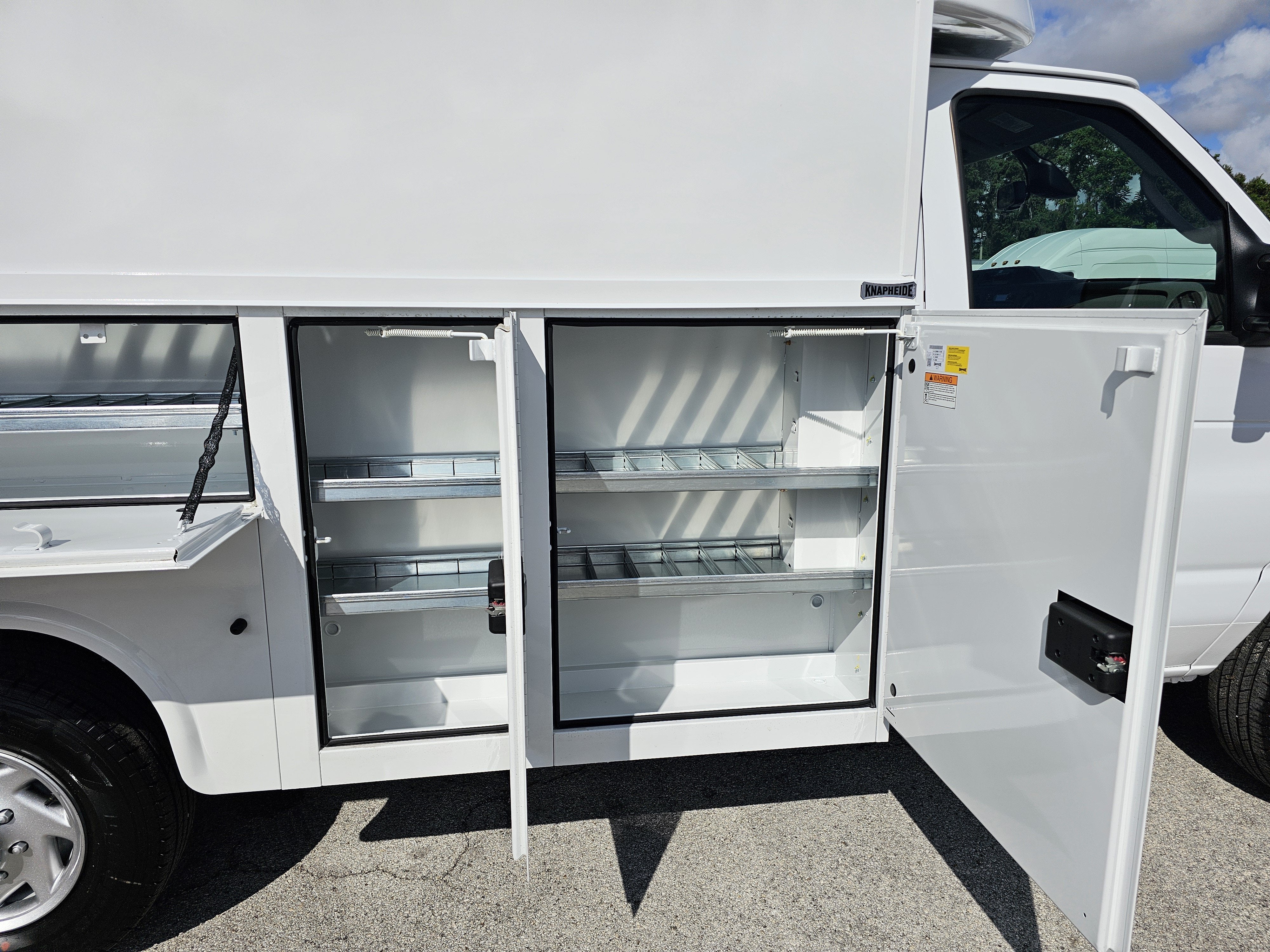 2027 Ford E-350 Standard