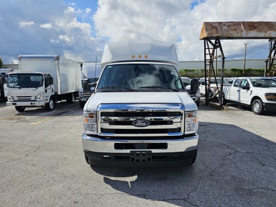 2027 Ford E-350 Standard