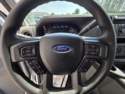 2025 Ford E-350 Standard