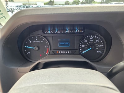 2025 Ford E-350 Standard