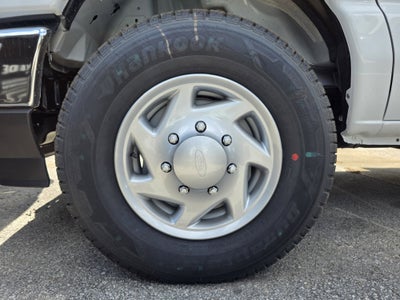 2025 Ford E-350 Standard