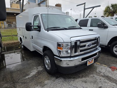 2025 Ford E-350 Standard