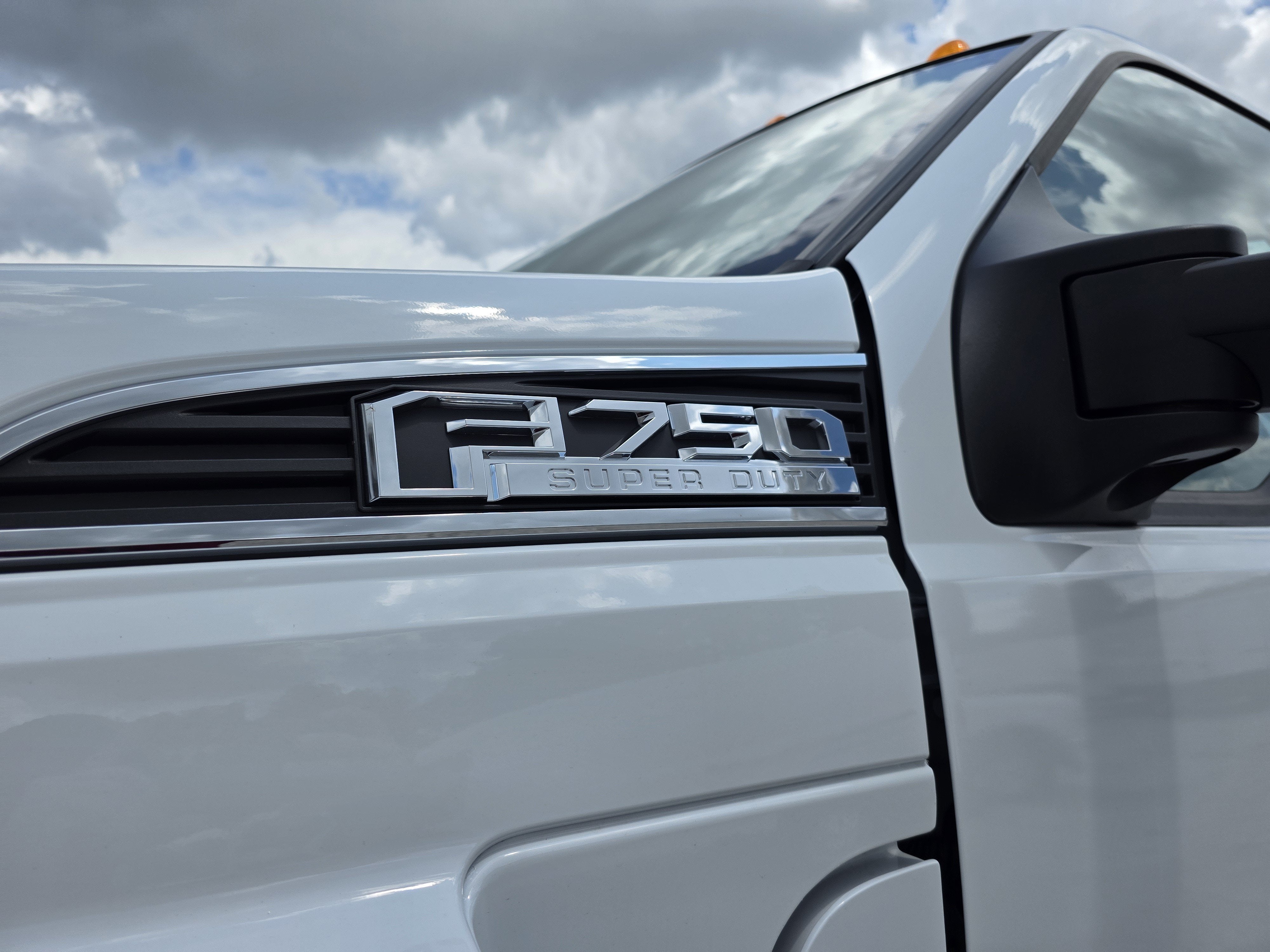 2027 Ford F-750 Preferred