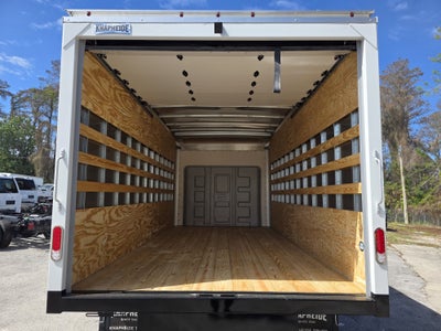 2027 Ford E-450 Standard