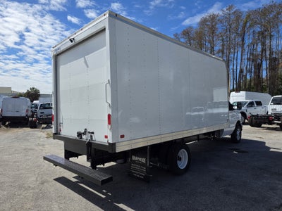 2027 Ford E-450 Standard