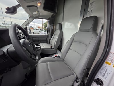 2026 Ford E-450 Standard