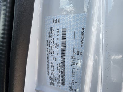 2027 Ford E-450 Standard