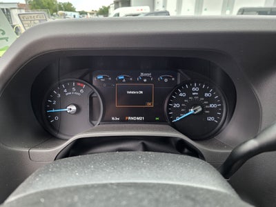 2027 Ford E-450 Standard