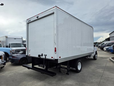 2027 Ford E-450 Standard