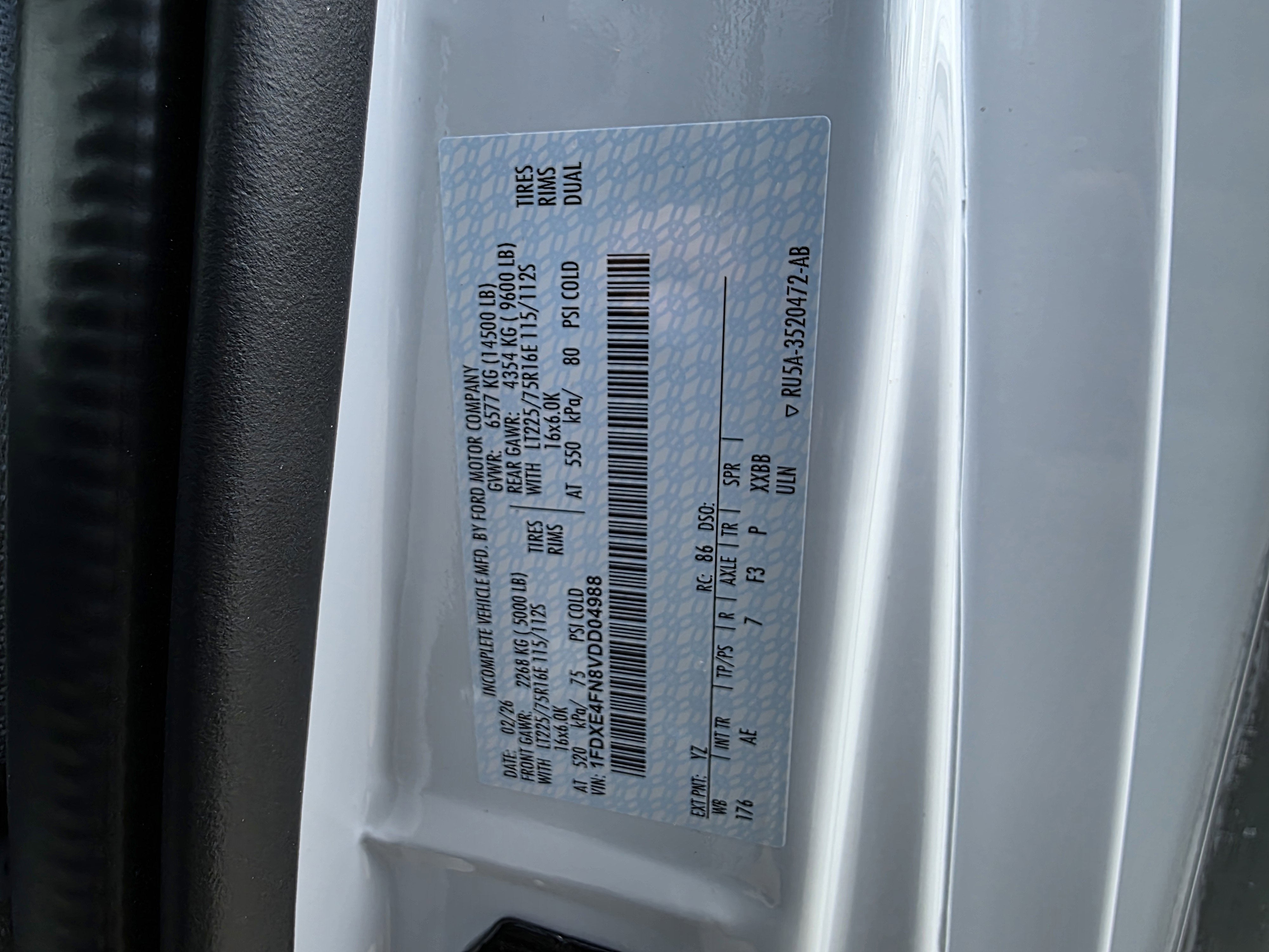 2027 Ford E-450 Standard