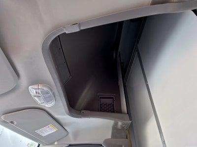 2027 Ford E-450 Standard