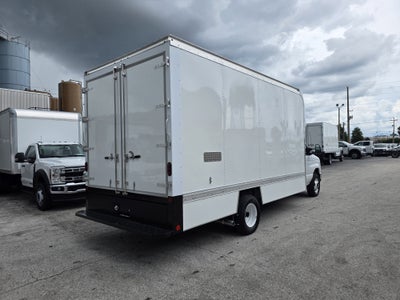 2026 Ford E-450 Standard
