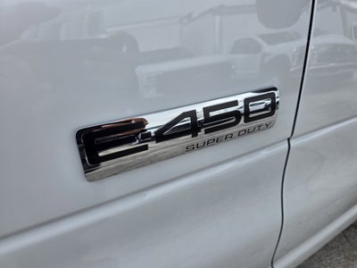 2026 Ford E-450 Standard